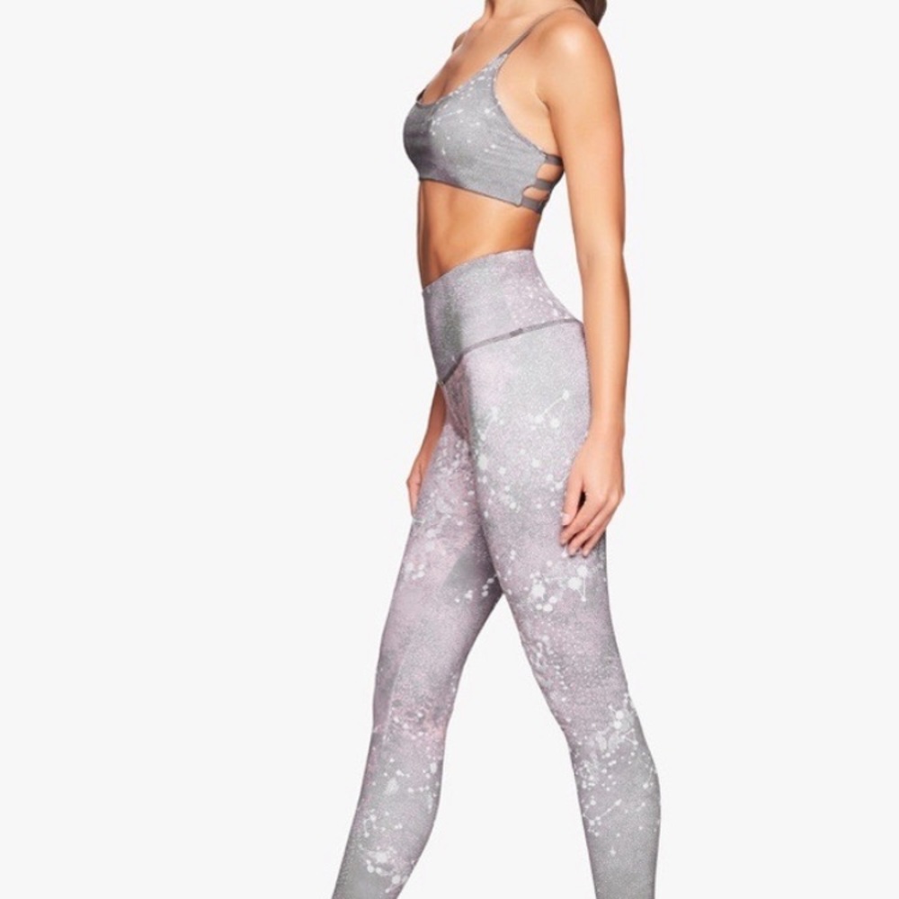Onzie Pink & Gray Constellation Bra & Leggings S/M